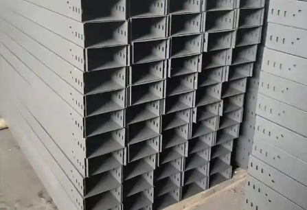 平凉降低防火电缆桥架受潮的实用技巧!